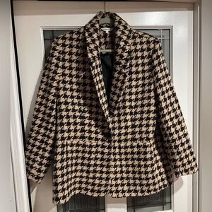 Amaryllis houndstooth blazer